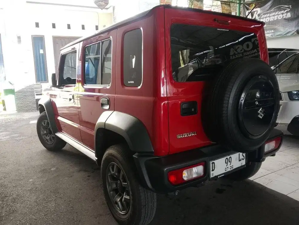 Suzuki JIMNY LONG 5 DOORS 4x4 Manual 2024 Km 20 Ribuan Istimewa