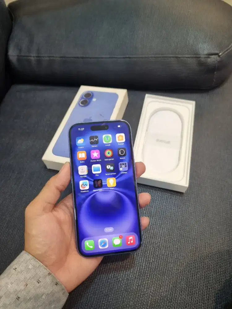 Iphone 16 128 ibox garansi resmi