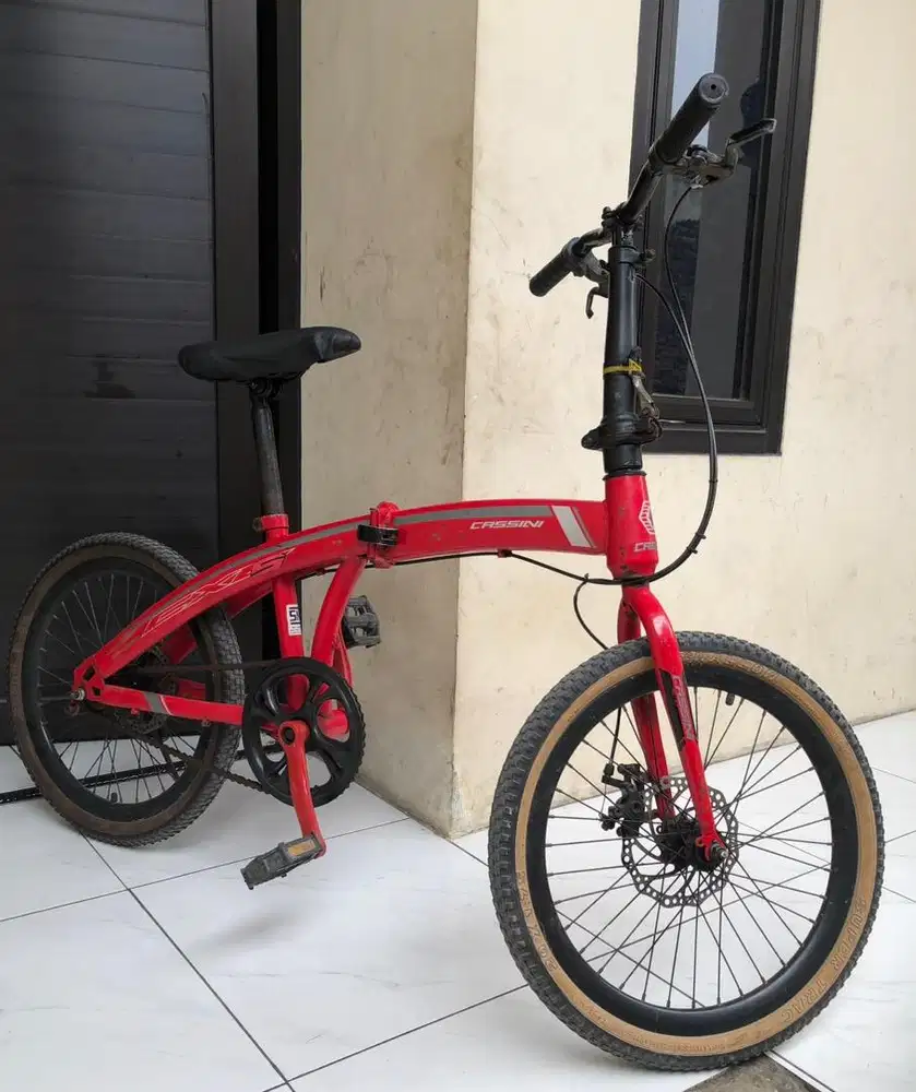 Sepeda lipat uk 20