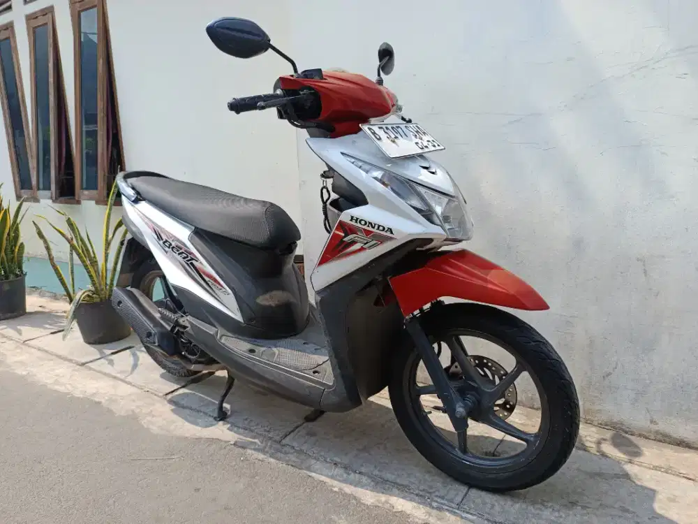 Honda beat esp 2016 lengkap bagus