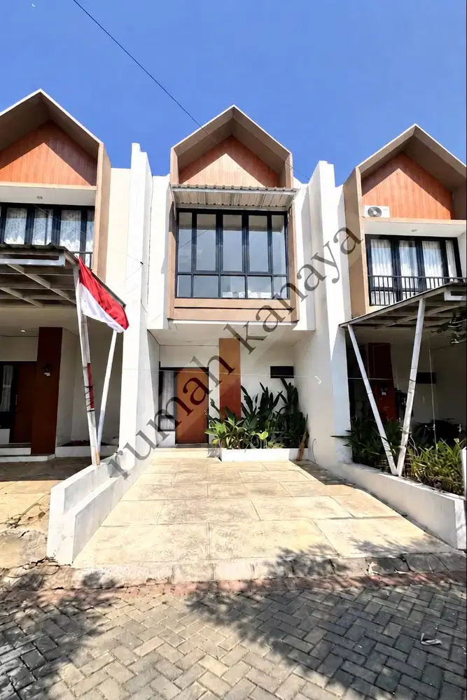 Dijual / Overcredit Rumah Semi Furnished di Bandung Timur