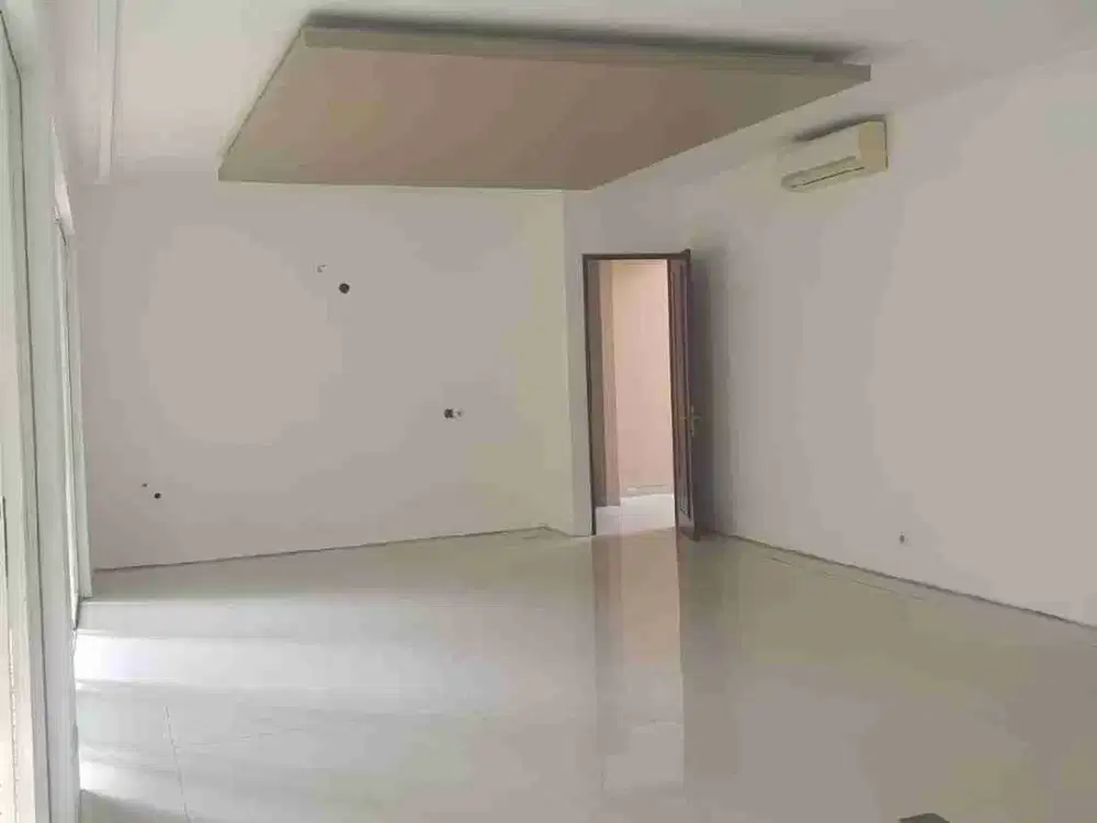 Rumah Nyaman Graha Natura Semifurnished Luas Murah