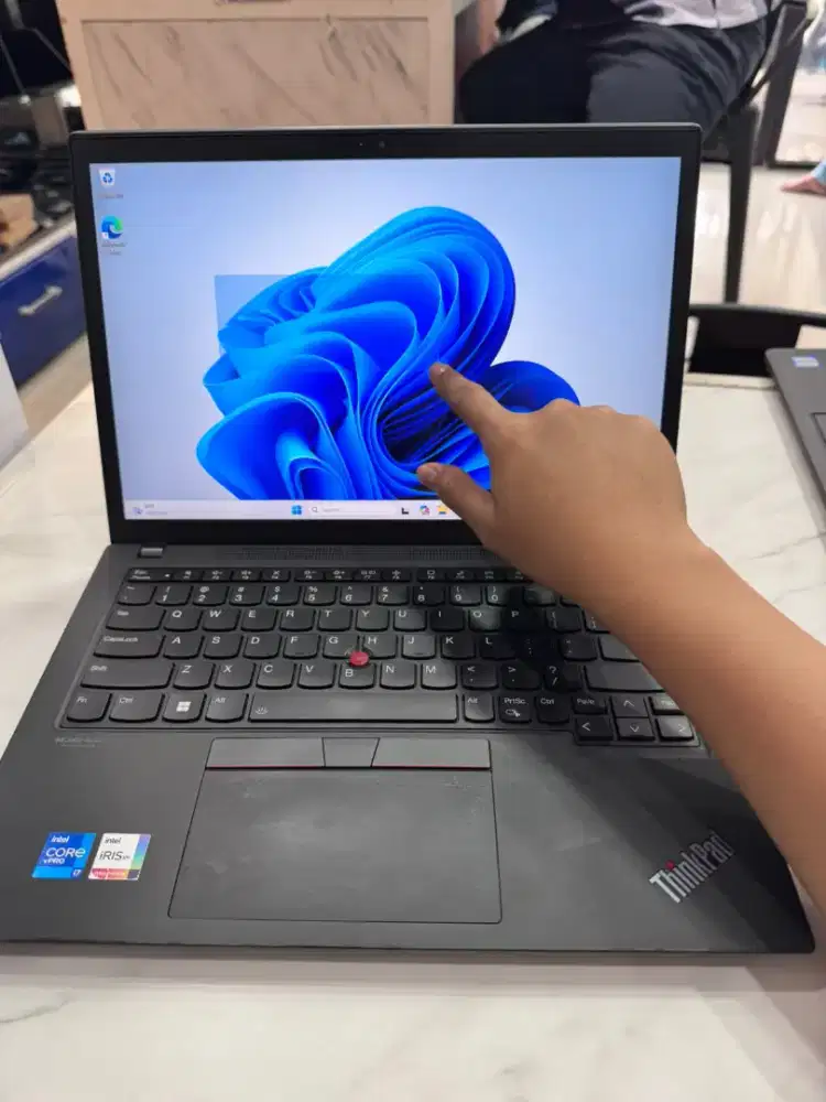 DIJUAL LENOVO THINKPAD X13 CORE i5 GEN 11 TOUCHSCREEN