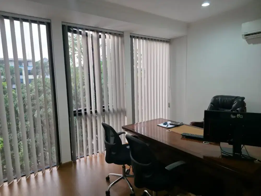 Ruko 3 Lantai Di Batavia Kelapa Gading