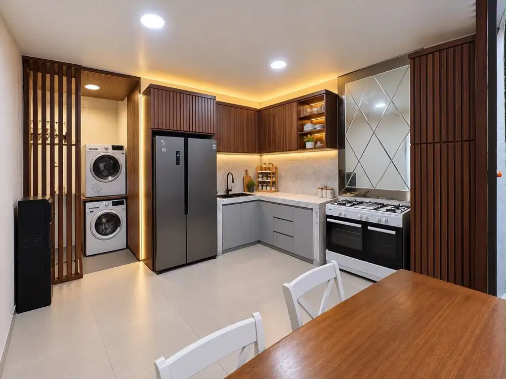 DIJUAL RUMAH FULL FURNISHED Dalam Cluster - 5menit ke Pamulang & TOLL