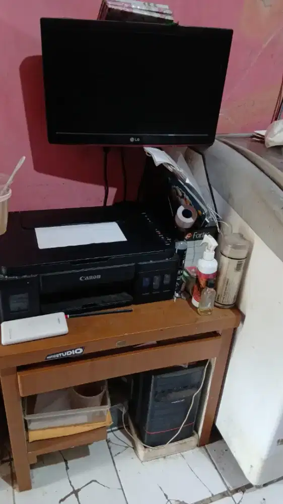 1 Unit komputer + Printer