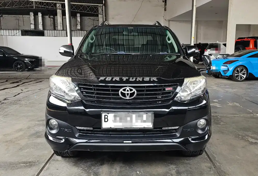 Baru 99rb Km Toyota Fortuner 2.7 G Luxury TRD AT 2015 Hitam Mulus