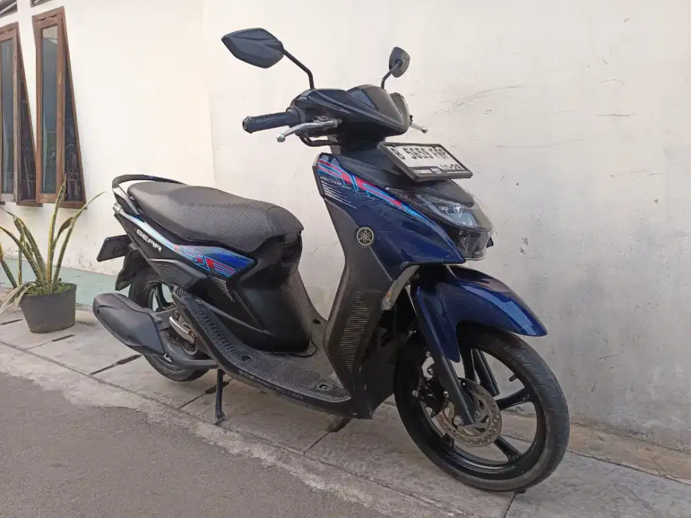 Yamaha mio gear 2023 lengkap bagus