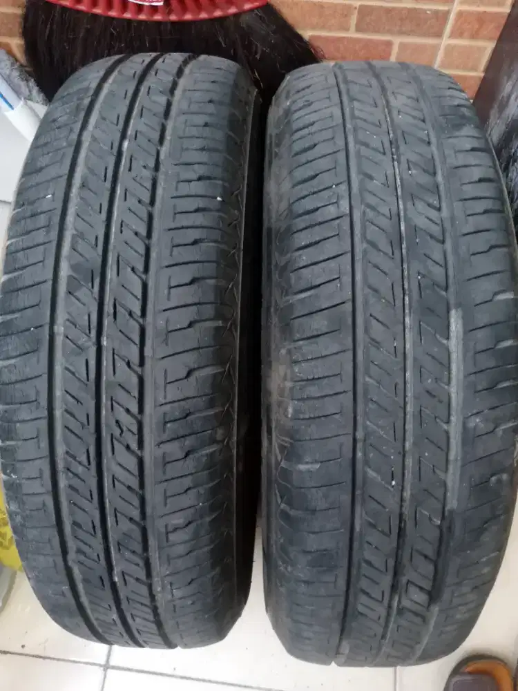 Ban Bridgestone Techno