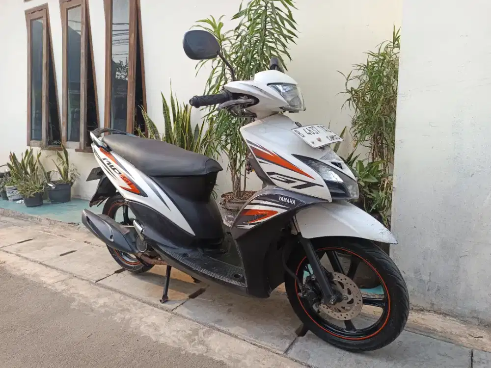 Yamaha mio gt 2014 lengkap bagus