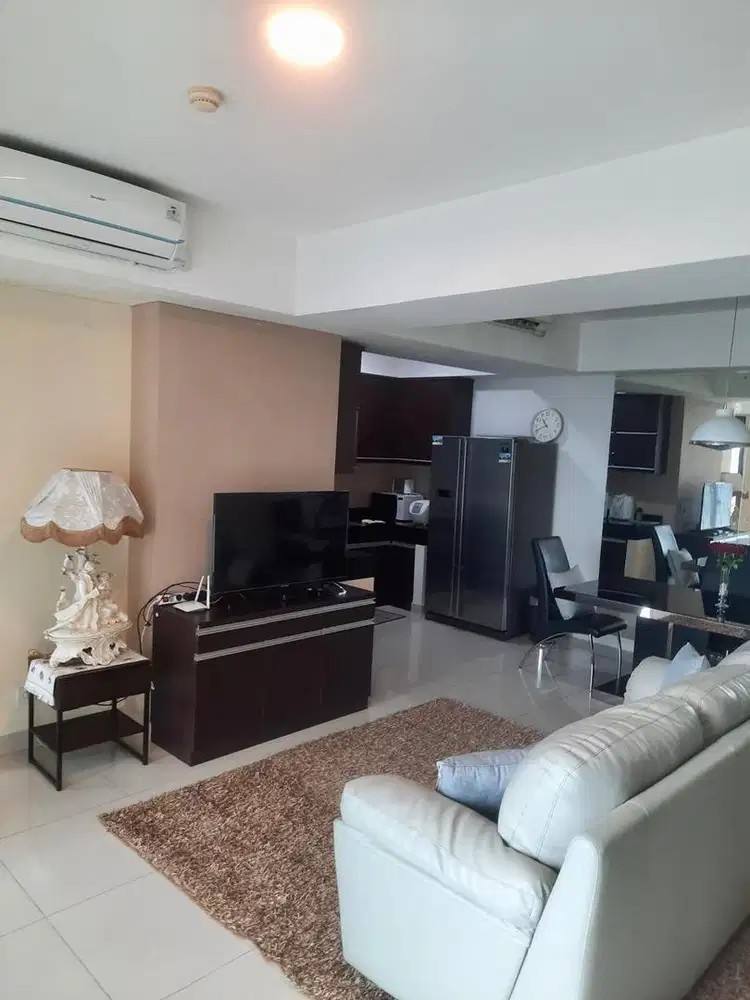 Apartement Kemang Village Tower Infinity View Swimming Pool