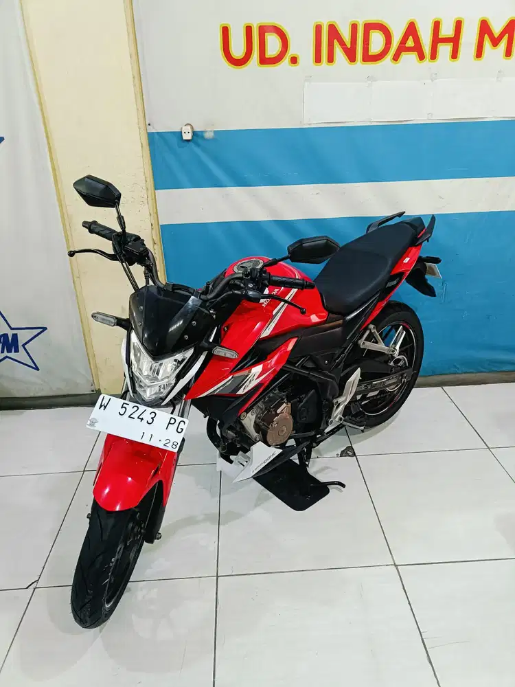CC150 HONDA CB150R STREETFIRE 2018 BISA KREDIT
