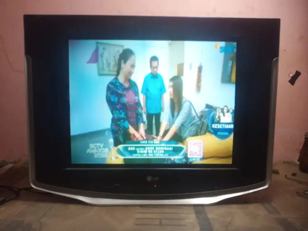 TV LG Slim Ukuran 21inc + STB
