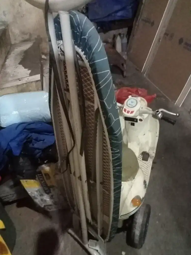 Meja setrika ace hardware