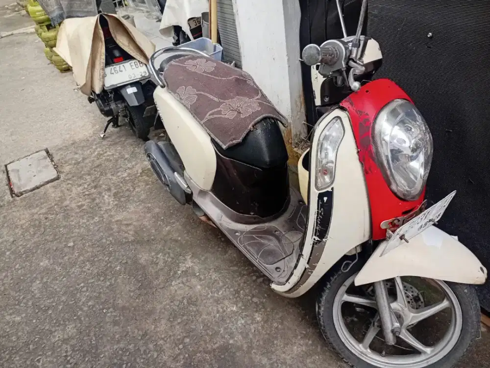 dijual motor scopy surat' lengkap