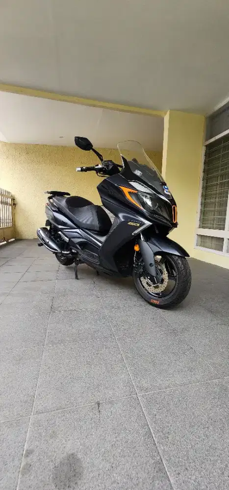 Kymco downtown 250 cc