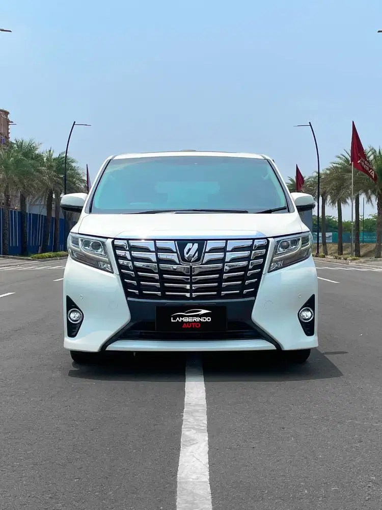 TOYOTA ALPHARD 2.5 G ATPM 2017 PUTIH LOW ODO PILOT SEAT !!