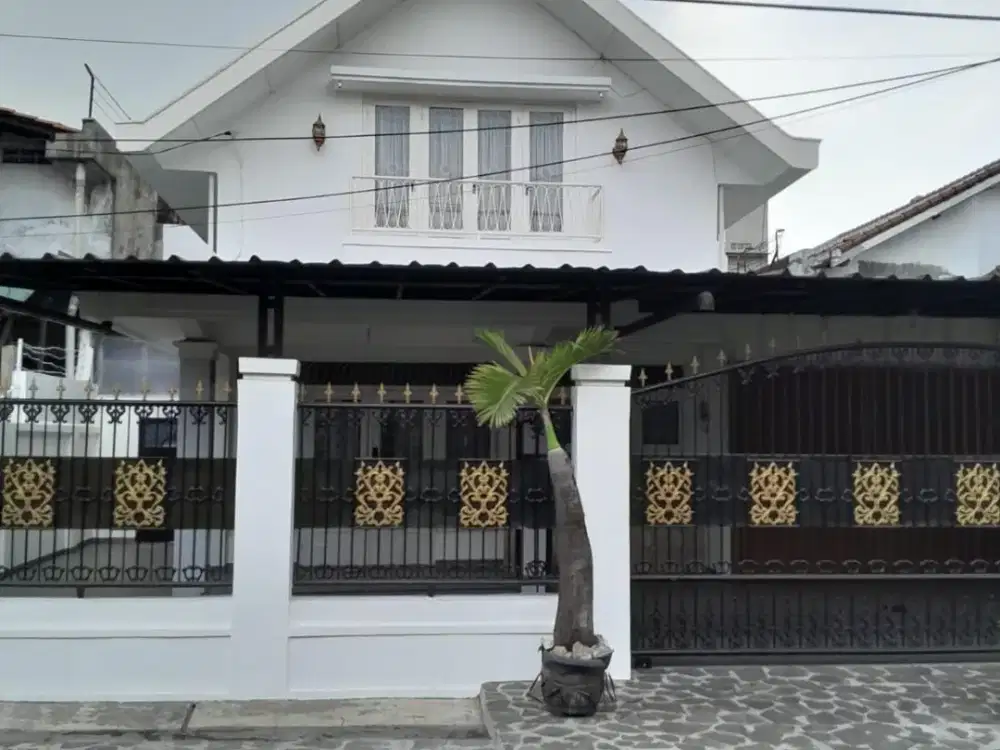 Rumah 2 alantai Semi Furnished Di Cawang Jakarta Timur