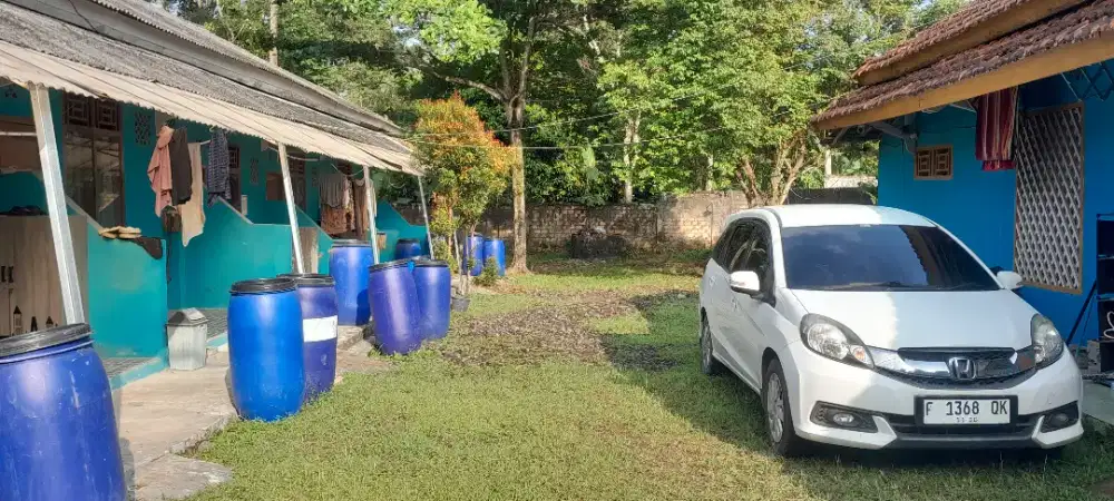 DIJUAL KOSTAN 12 PINTU + 1 RUMAH