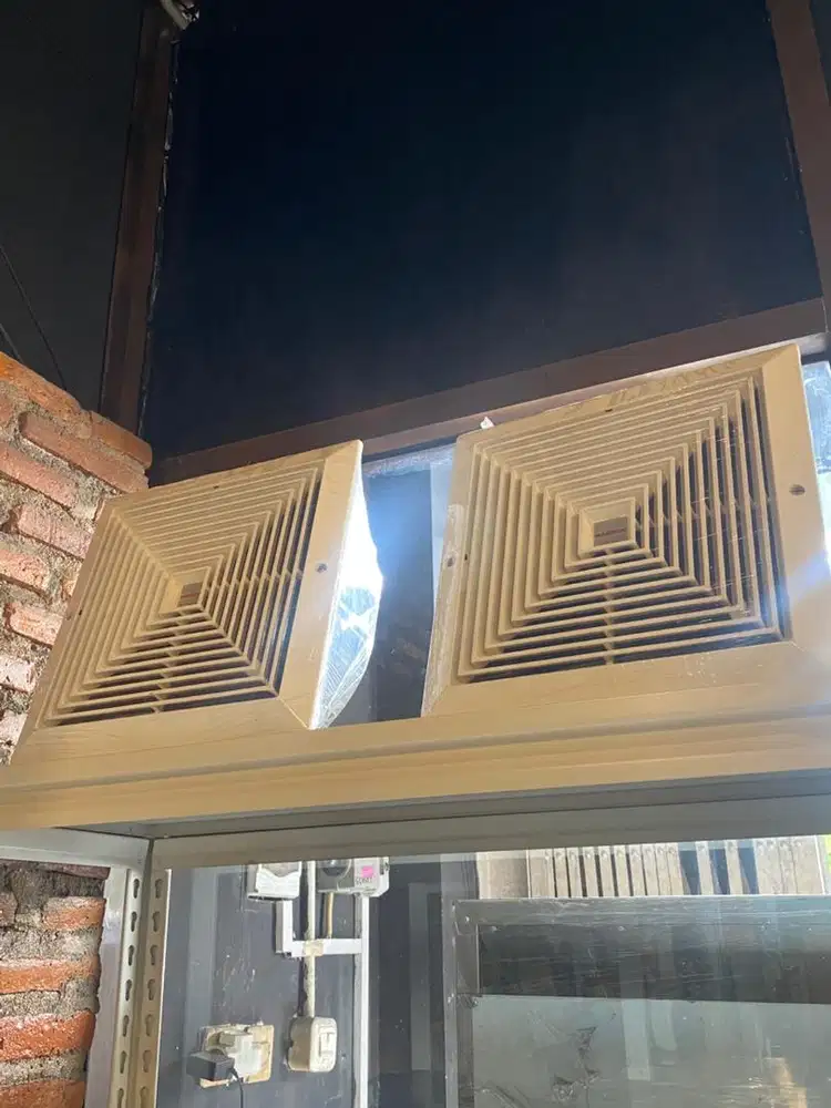 Exhaust Fan Plavon (kipas ventilasi langit-langit)