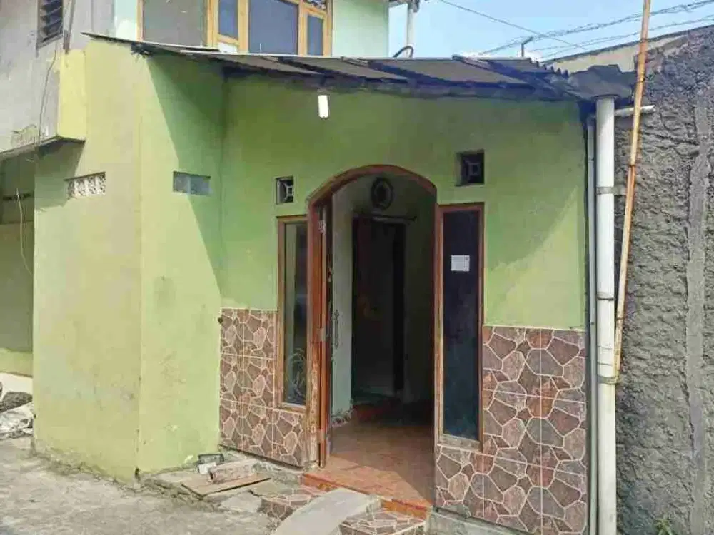 Rumah dijual di Solobaru