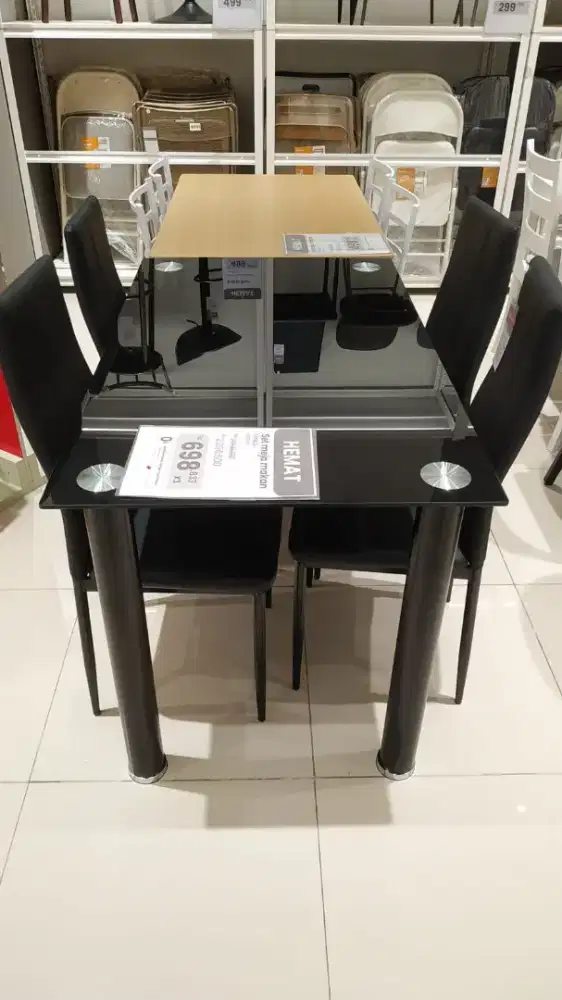 Set meja makan aesthetic