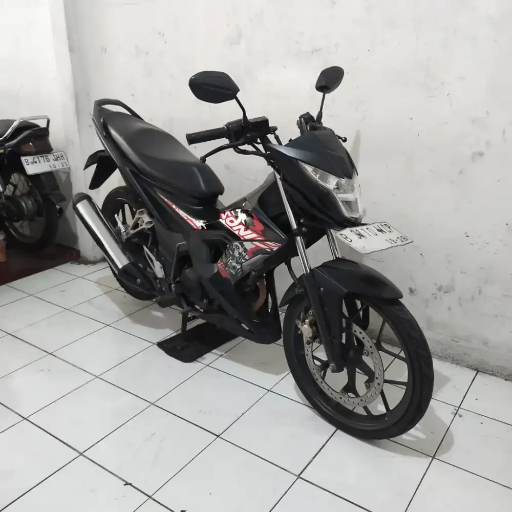 Honda Sonic 150R 2022 Bagus lengkap