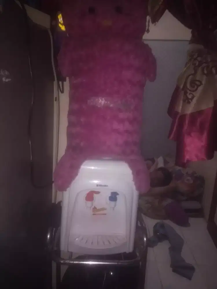 Dispenser merek miyako