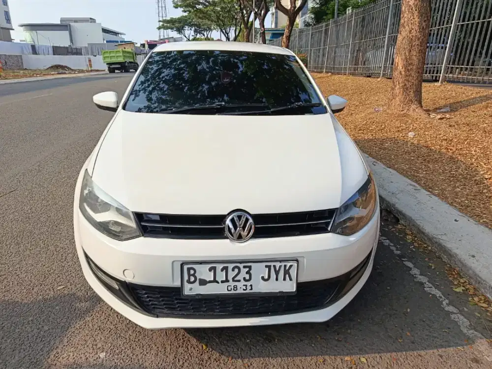 Volkswagen Polo 2012 Bensin