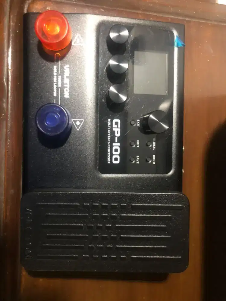 Efek gitar Valeton GP 100
