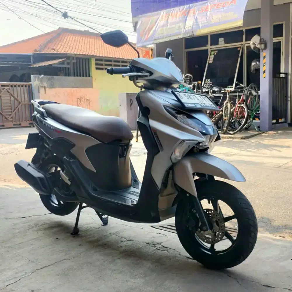 Yamaha Gear Ultima Hybrid 125 CC Like New