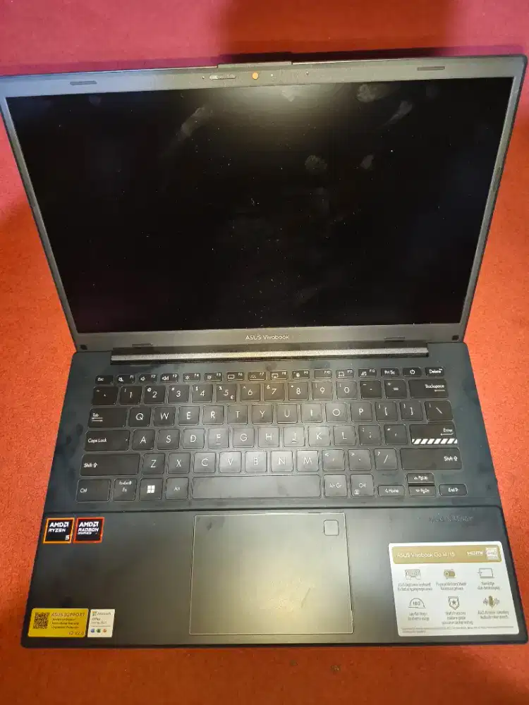 Asus vivoobook go 14 Ryzen 5 amd radeon grapic
