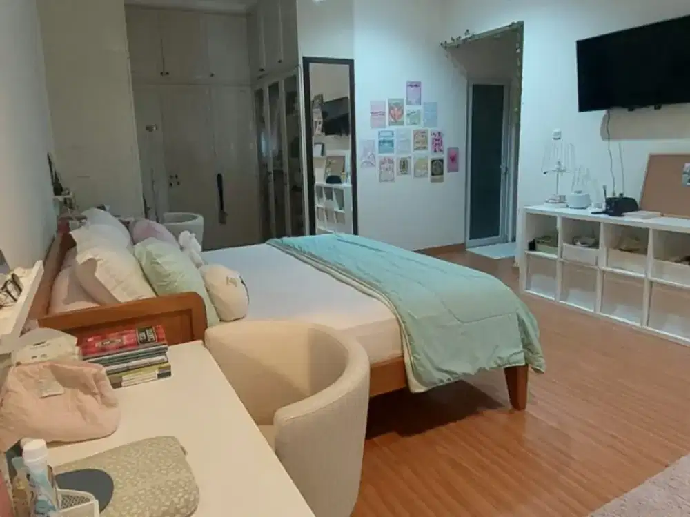 DIJUAL RUMAH MEWAH DI KEMANG_LAHAN LUAS,PRIVATE POOL DAN PARKIR LUAS