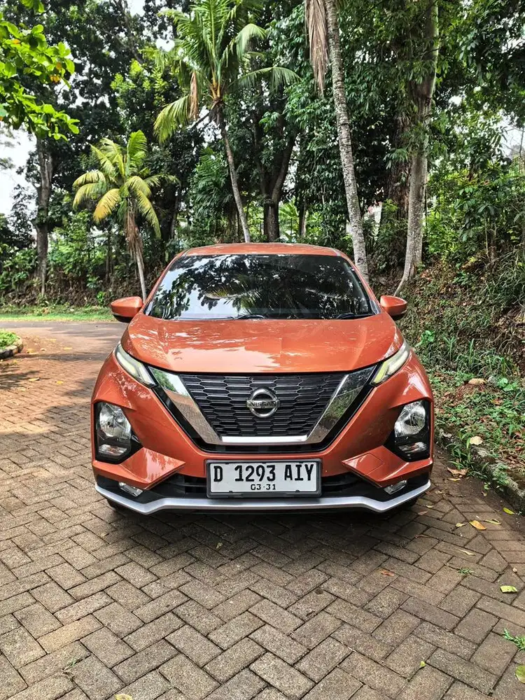 Dijual Nissan Livina 2021 nik 2020 antik