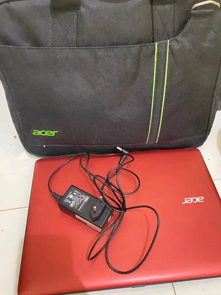 Laptop Acer One 14
