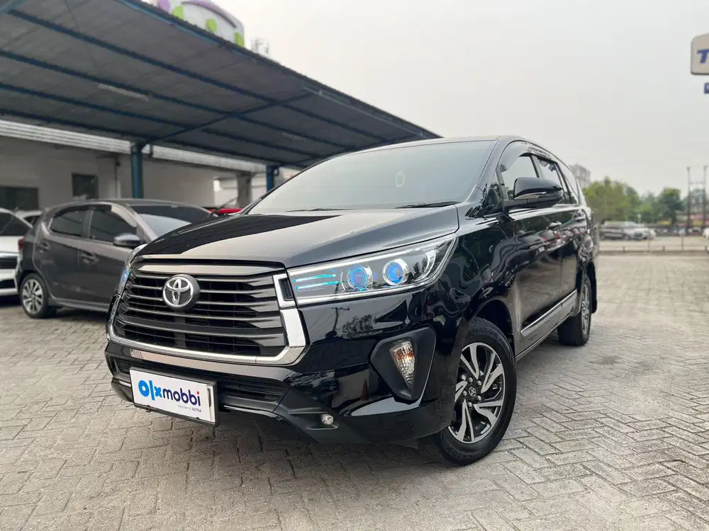 LIKE NEW-Toyota Kijang Innova 2.4 V Solar AT 2022-WIJ