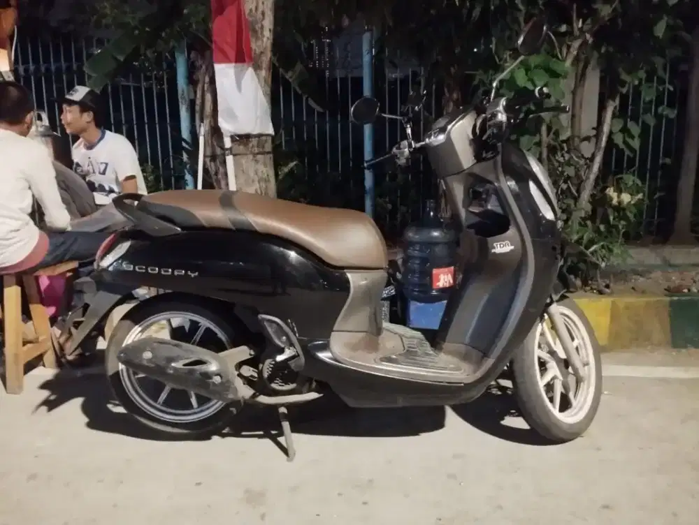 HONDA SCOOPY 20022