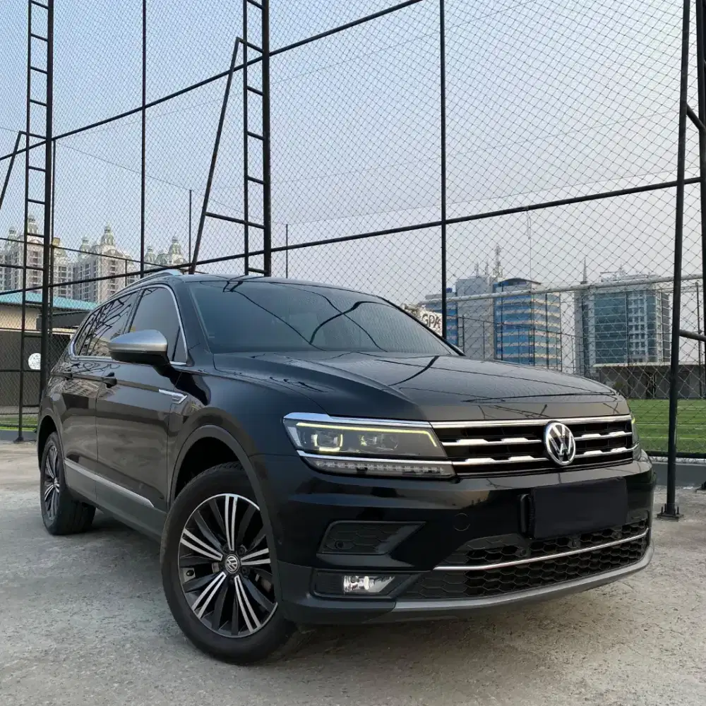 Volkswagen Tiguan Allspace 1.4 TFSI Tahun 2021