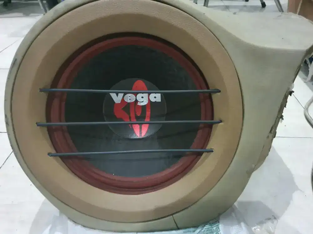 Woofer vega 12inch+box