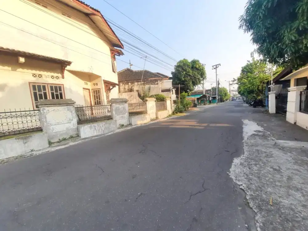 Tanah Bonus Rumah Kost 20KT  CONDONGCATUR Tepi Jalan Besar Cocok Kost Eksklusif, Kantor, Usaha Dekat UPN, UII Concat, Amikom, UGM, UNY Gejayan, RS JIH