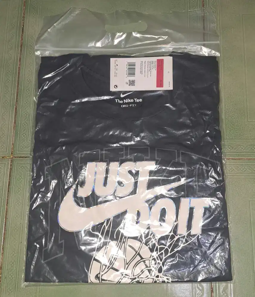 Jual Baju T-shirt Nike Original size L