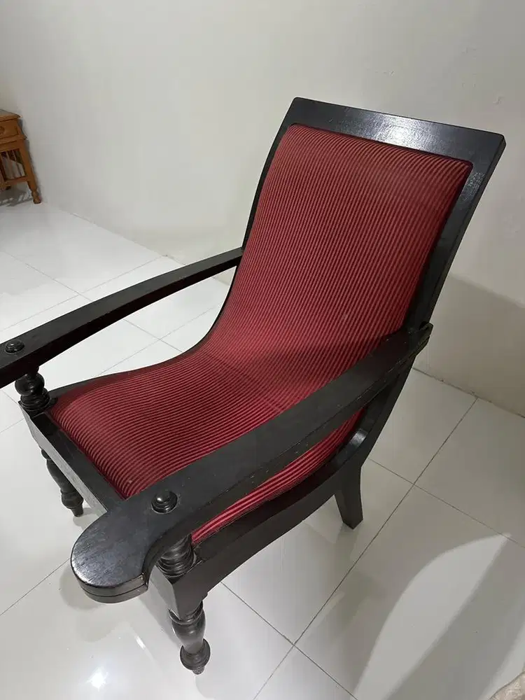 Dijual kursi malas bekas10000