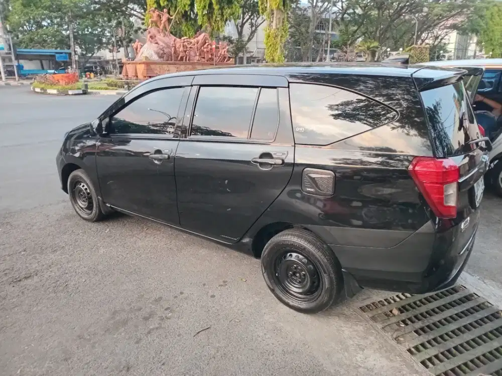 Daihatsu Sigra M 2024