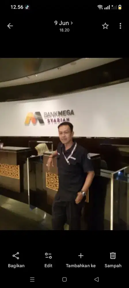 Mencari kerja sebagai driver