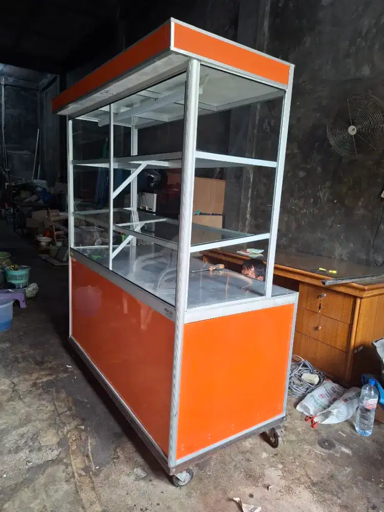 Steling kaca aluminium ( P 150 x T 170 x L 70)