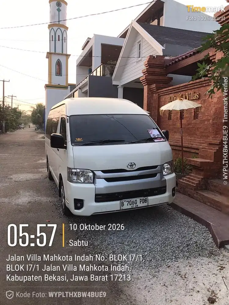 Sewa hiace jakarta