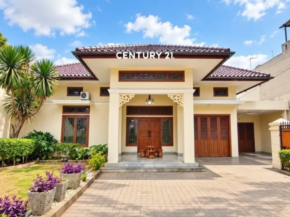 Rumah Tinggal Dengan Private Swimming Pool Wt 19378
