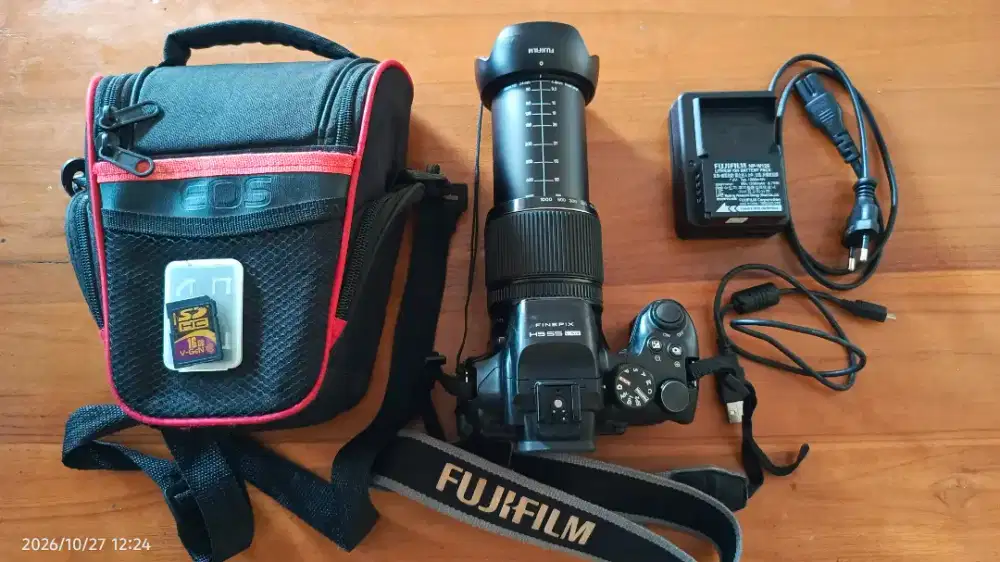 Kamera Fujifilm Finepix HS55EXR