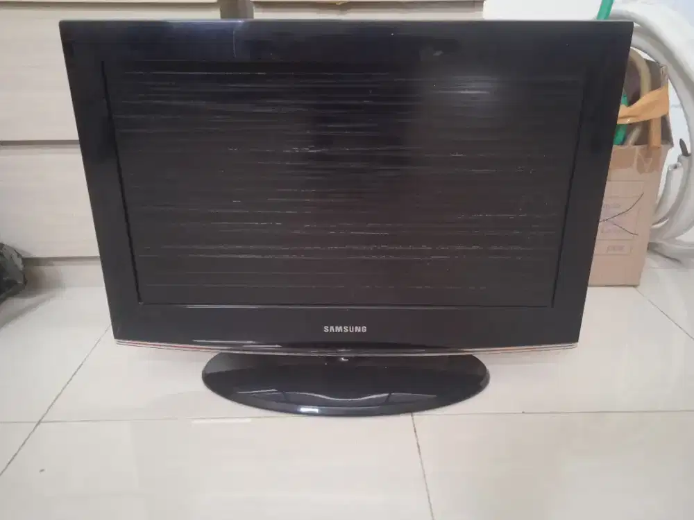 Tv Samsung 26 inch LA26B450C4