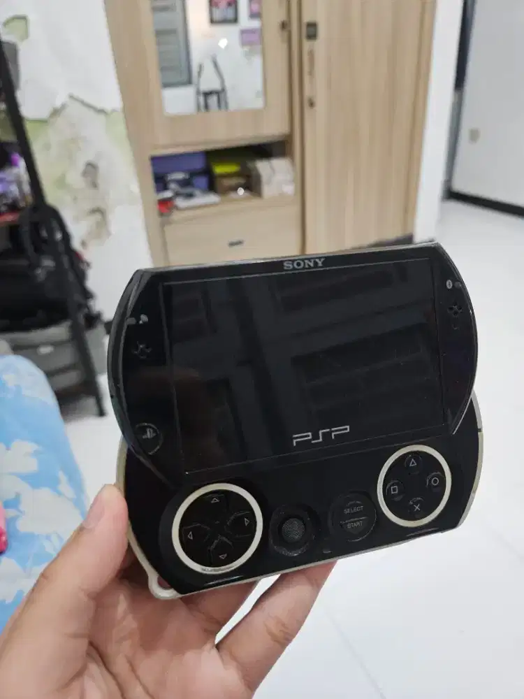 Jual Sony PSP Go Nostalgia
